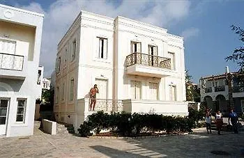 Dionysos Authentic & Village Hotel apartamentowy