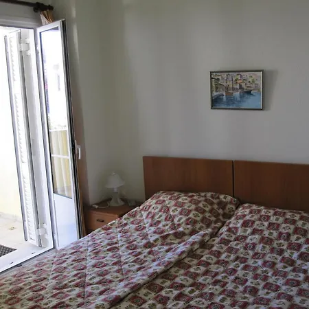 Dionysos Authentic & Village Hotel apartamentowy
