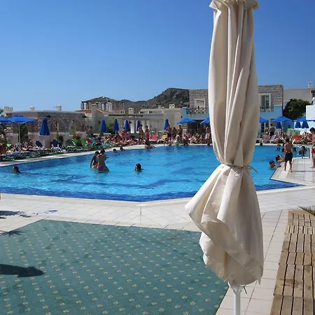 Hotel apartamentowy Dionysos Authentic & Village