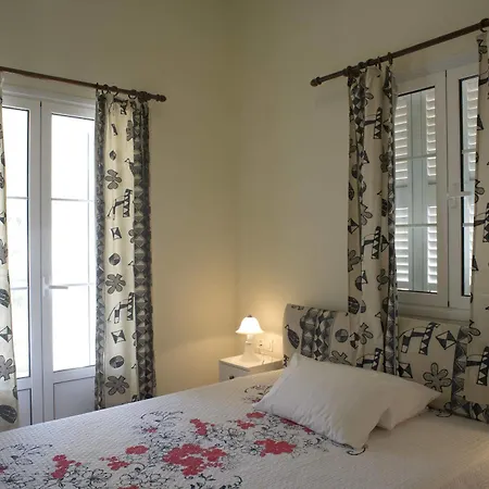 Dionysos Authentic & Village Hotel apartamentowy