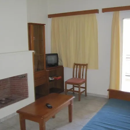 Dionysos Authentic & Village Aparthotel 3*