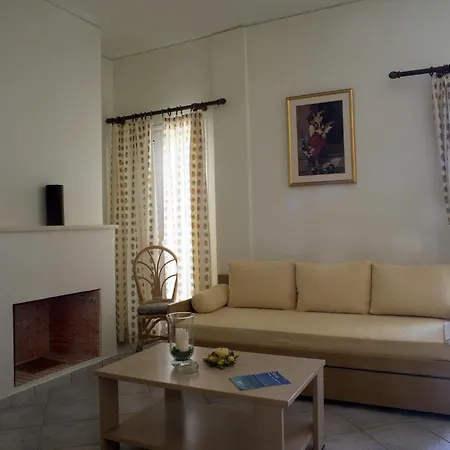 Dionysos Authentic & Village Aparthotel Agia Fotia (Sitia)
