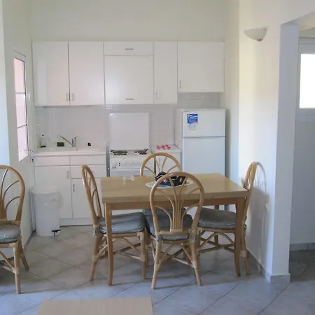 Aparthotel Dionysos Authentic & Village 3*